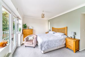 Photo 33- click for photo gallery